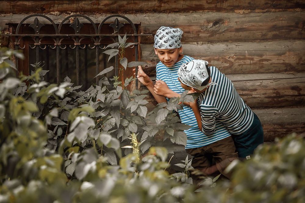 Мальчишки шалунишки...