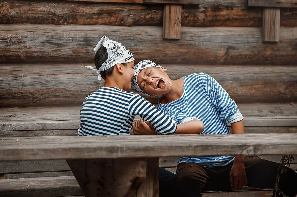 Мальчишки шалунишки...