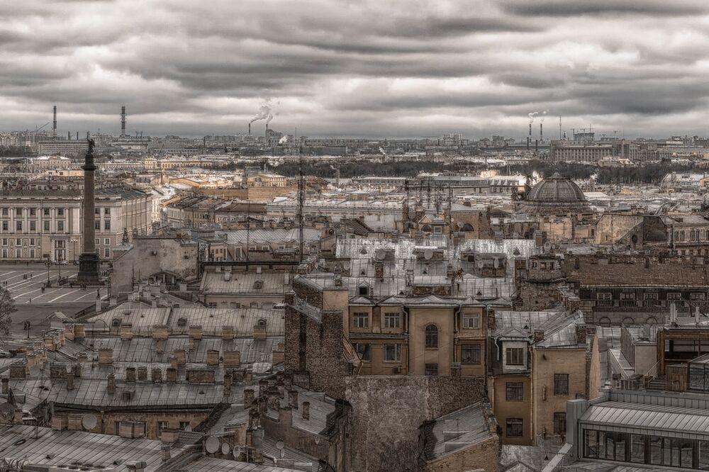 Санкт - Петербург. С крыши город казался тише