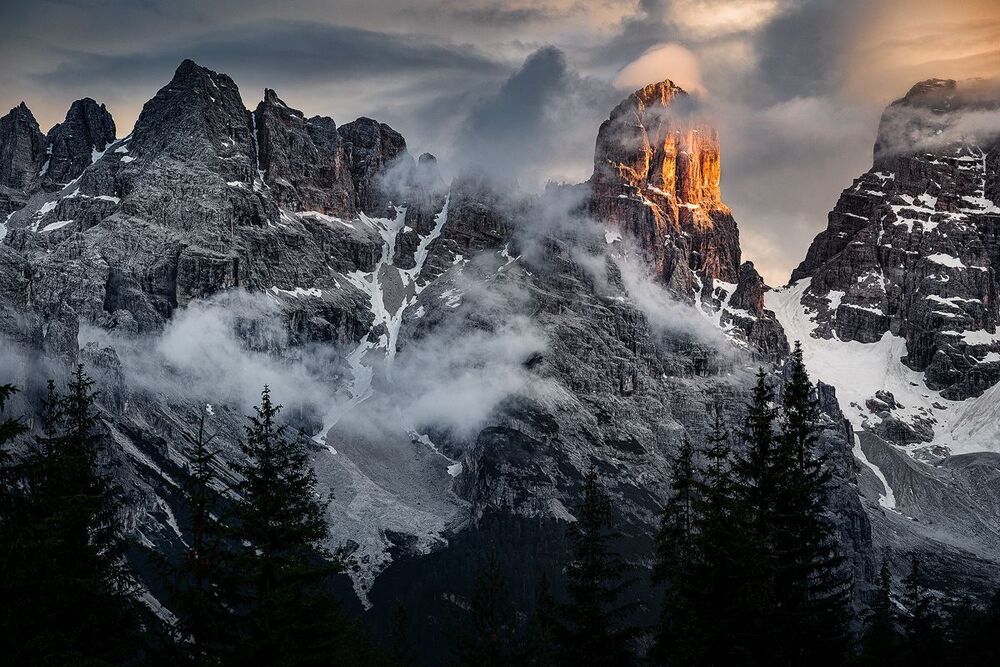 Piotrek Deska - Climbing photographer