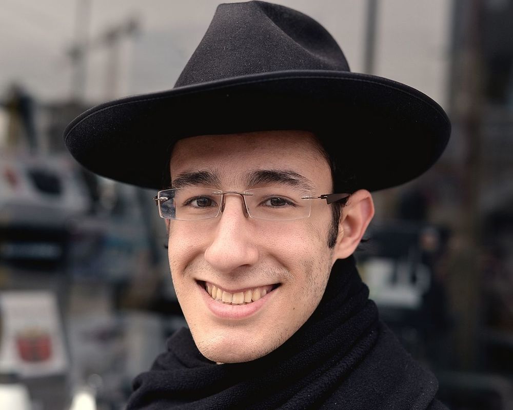 Portraits of hasidic Jews.