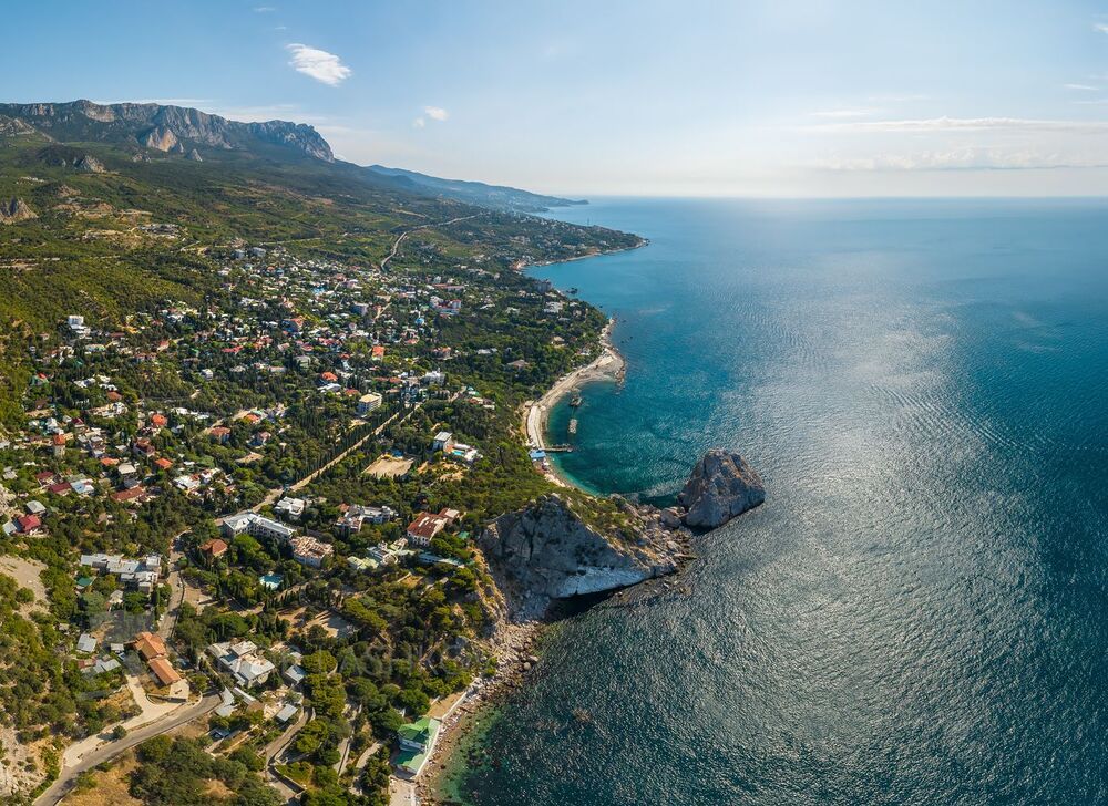 Скалистый берег Крыма