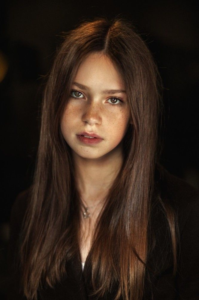 Аня.