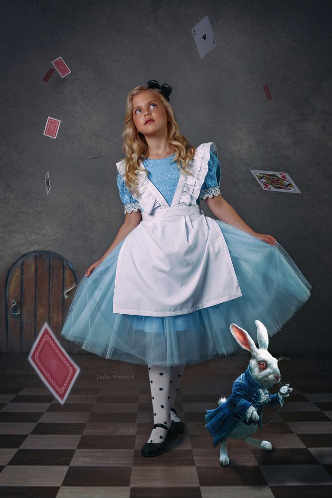 Alice in wonderland