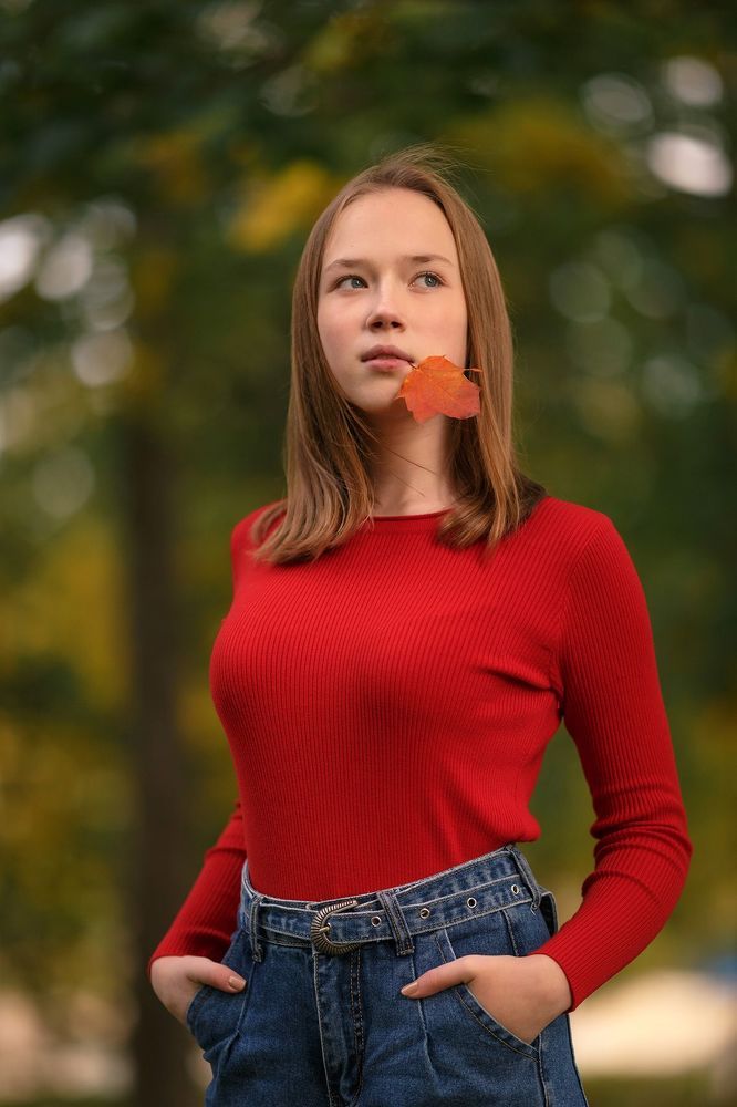 ... В красном