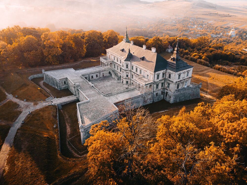 Pidhirtsi Castle
