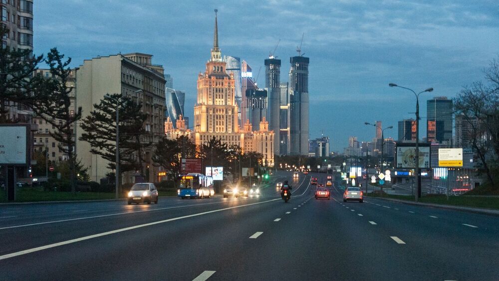 Morning Moscow through the windshield