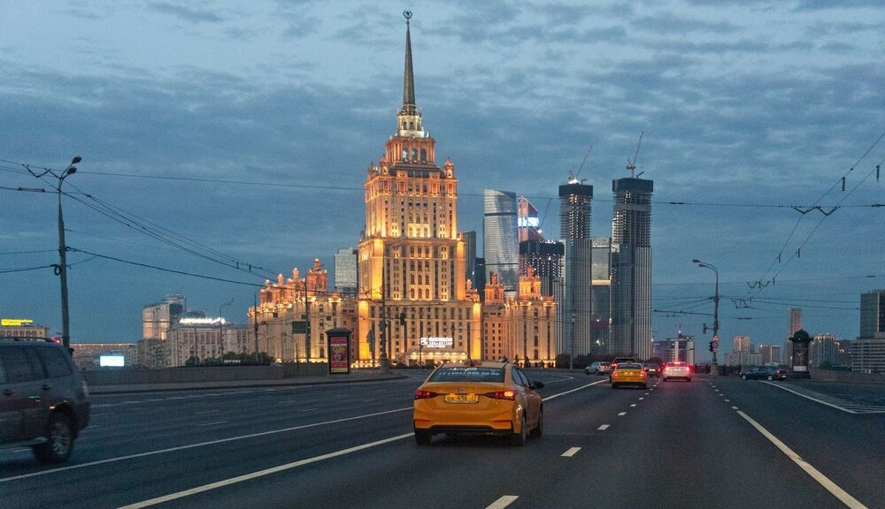 Morning Moscow through the windshield