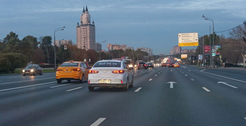 Morning Moscow through the windshield