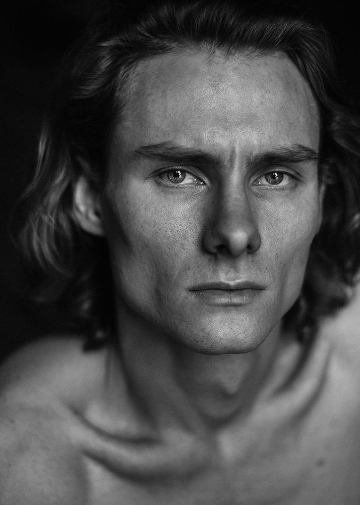 фото: Марина Щеглова в кадре: Алексей Середкин локация: Фотостудия Obscur Studio - Москва