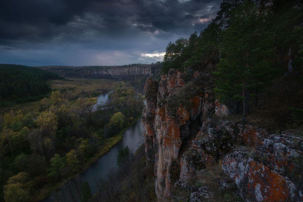 Лимоновский и Жеребчиковый гребни