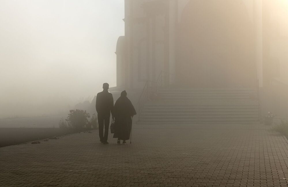Прихожане.