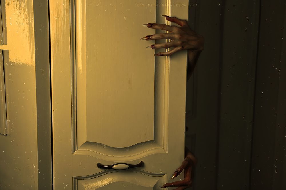 М е р з к о - ж е л т ы й