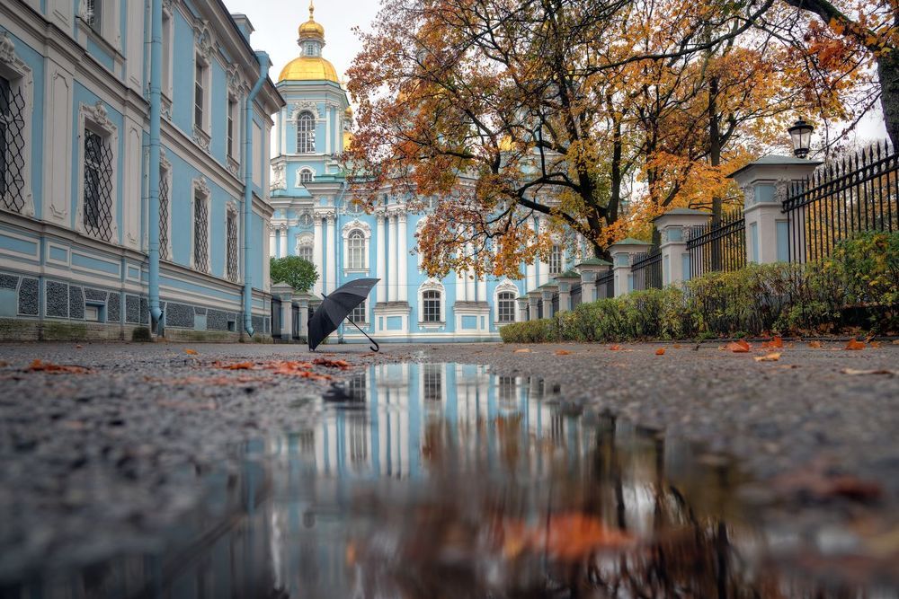 Октябрь. Санкт-Петербург. У Морского собора