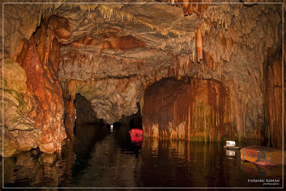 Diros Caves