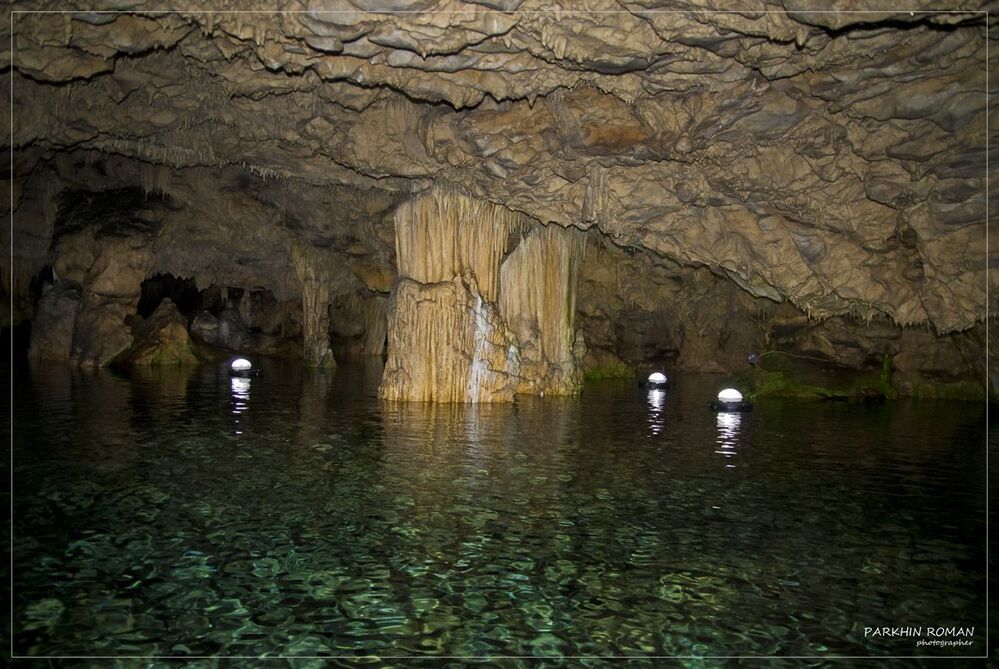 Diros Caves