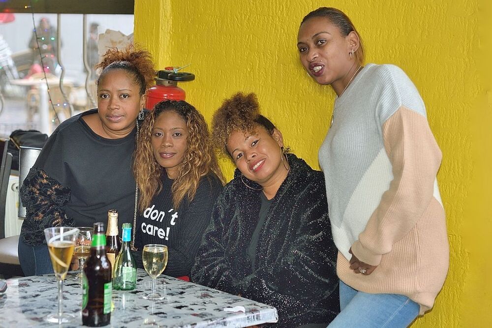 Portraits of African women in the pubs of Li&egrave;ge(Belgium).