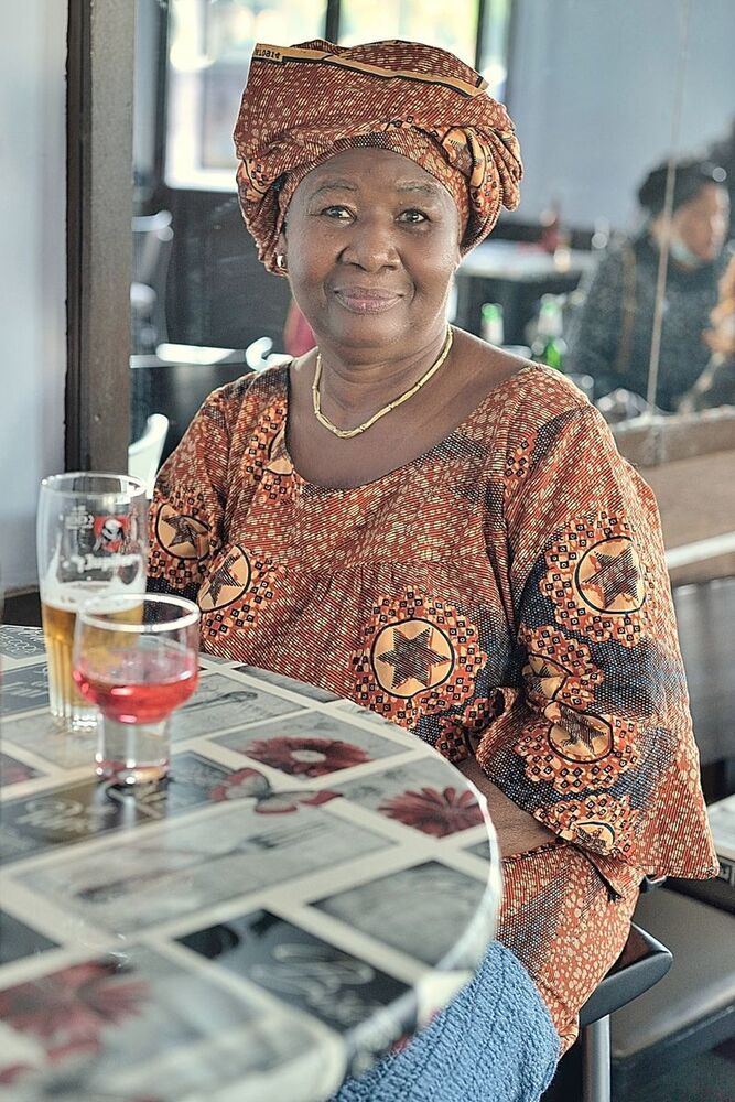 Portraits of African women in the pubs of Li&egrave;ge(Belgium).