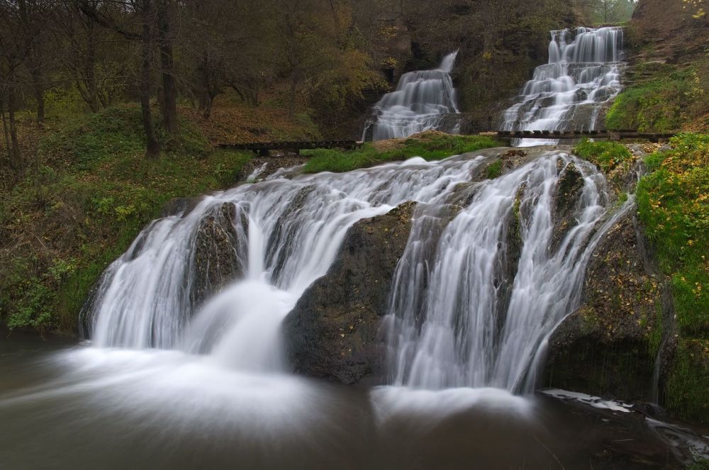 Джуринський водоспад .