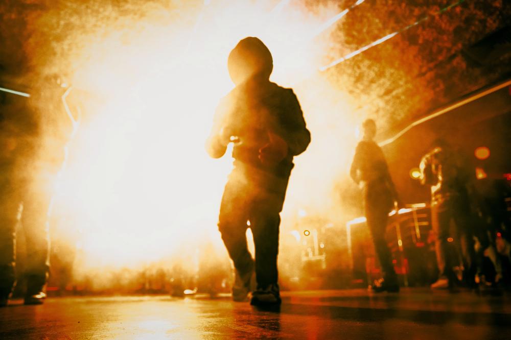 NEON SILHOUETTES