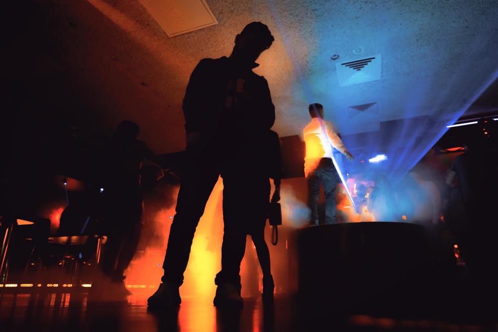 NEON SILHOUETTES