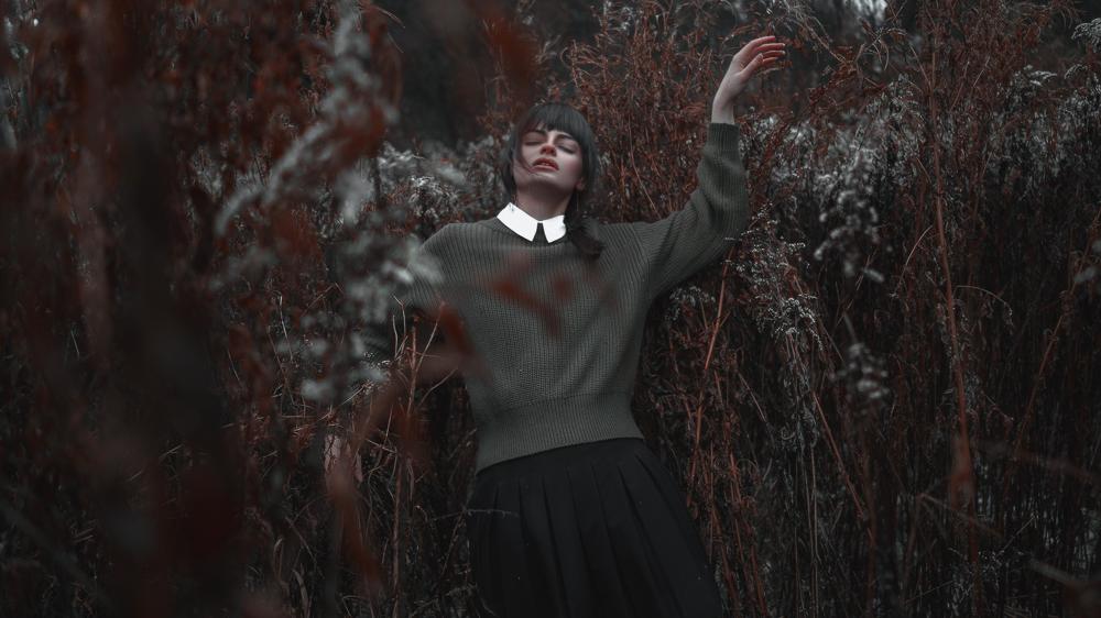 DEAD GRASS