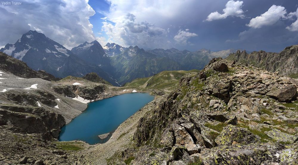 В горах Кавказа
