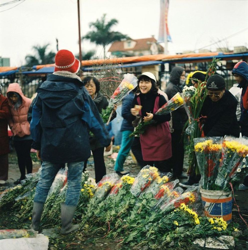 Quang Ba Flower market on Lunar New Year 2012