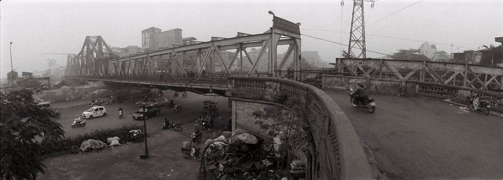 Long Bien bridge, more than 100 year old.