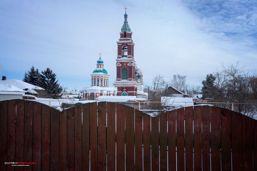 На задворках Юрьев-Польского кремля.