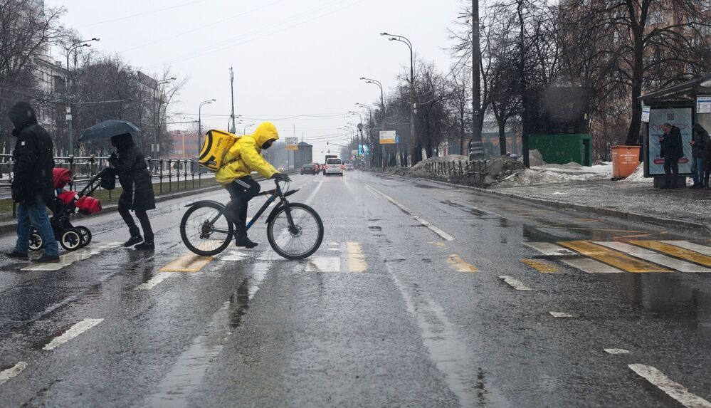 По мокрой Москве - 2
