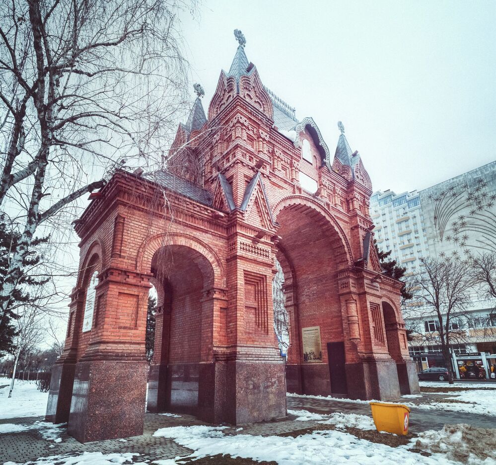 Александровская триумфальная арка.