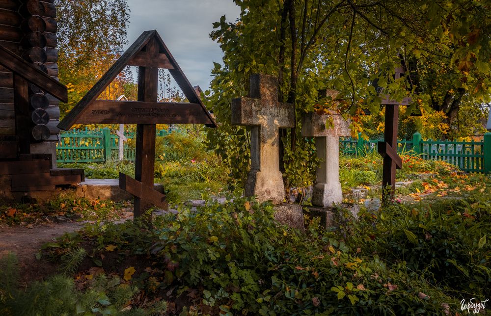 Бёхово. Церковь Троицы Живоначальной.