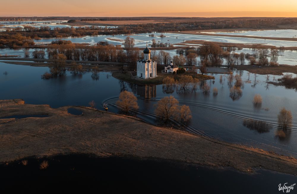 Разлив на Нерли