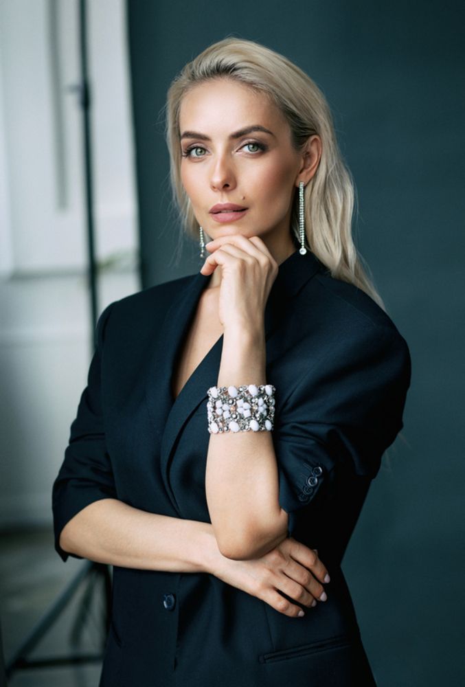 Елена.