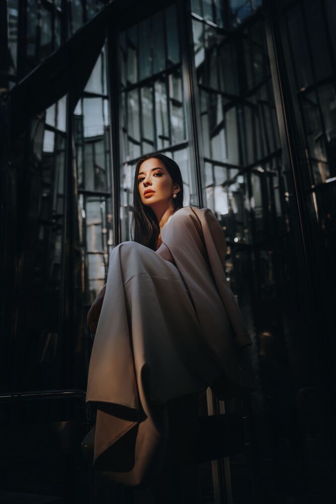 薄闇　（self-portrait)