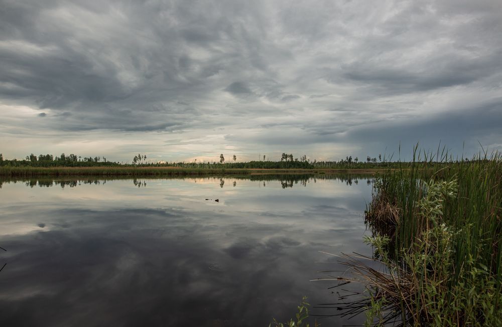 Между небом и водой...