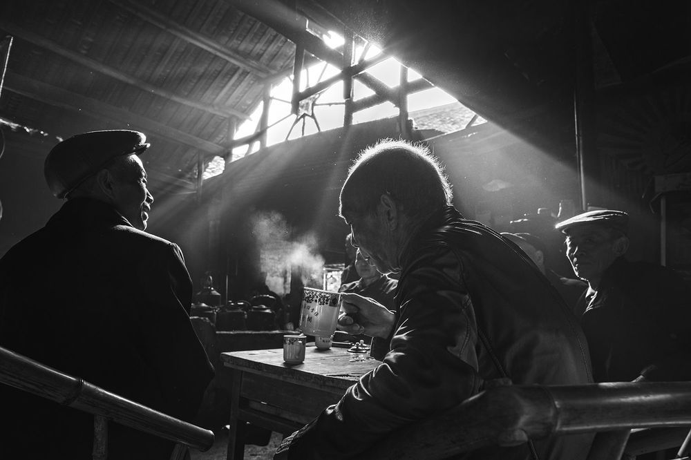 The Old Teahouse in Pengzhen Town, Chengdu