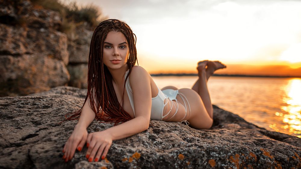 Инна и закатное солнце