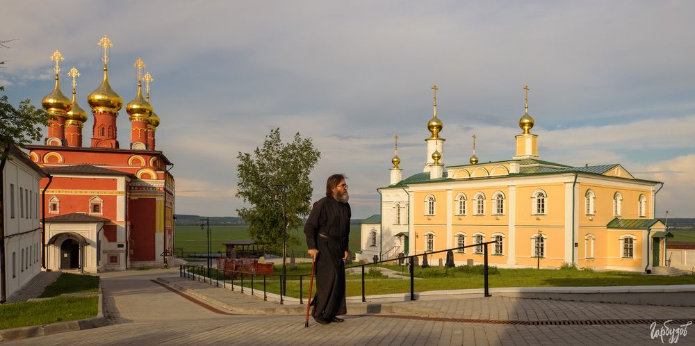 Белёв, Спасо-Преображенский мужской монастырь