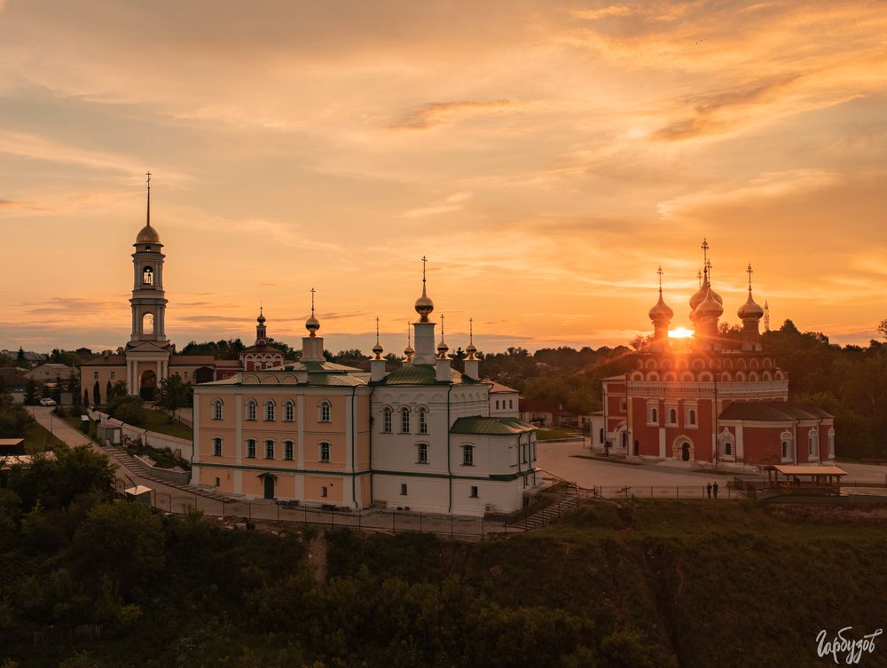 Белёв, Спасо-Преображенский мужской монастырь