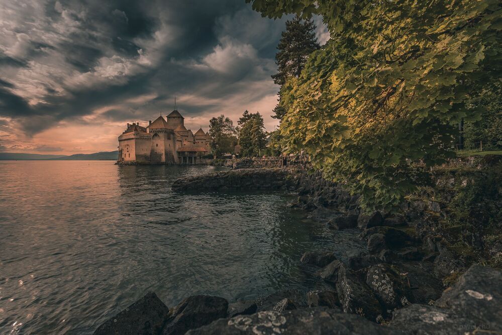 Ch&acirc;teau de Chillon another side