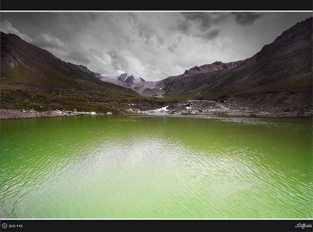 Ущелье Туюк Су- моренное озеро Мынжилки.