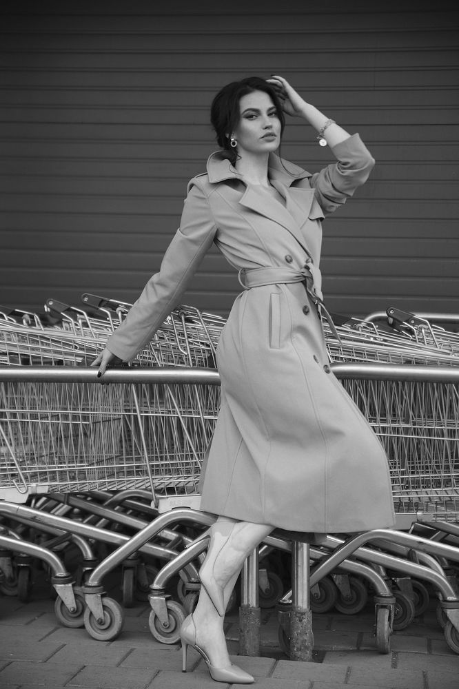 B&W 