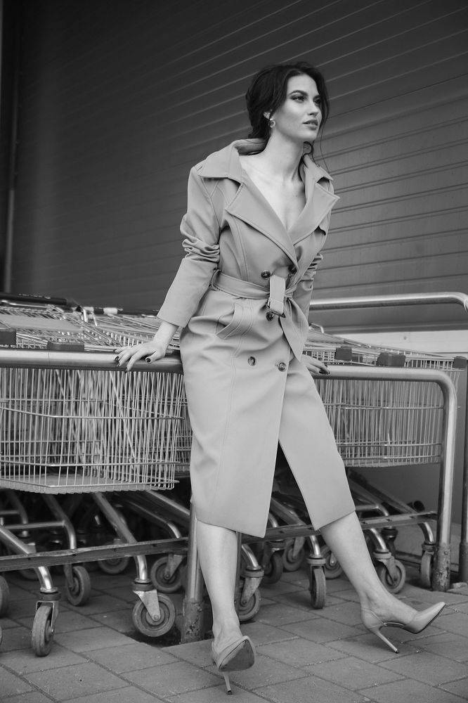 B&W 