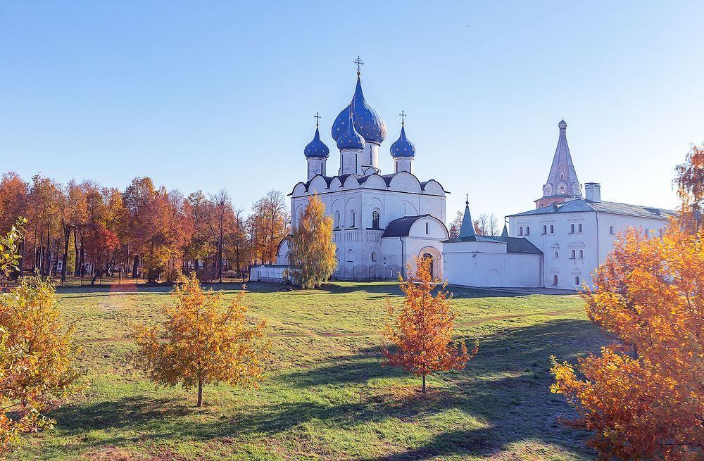 Собор Рождества Богородицы и Суздальский кремль.