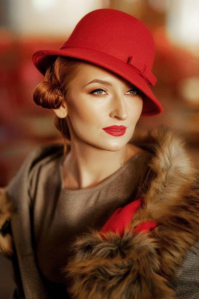 Lady in red