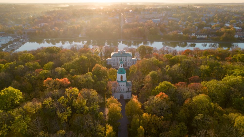 Богородицкий дворец-музей и парк.