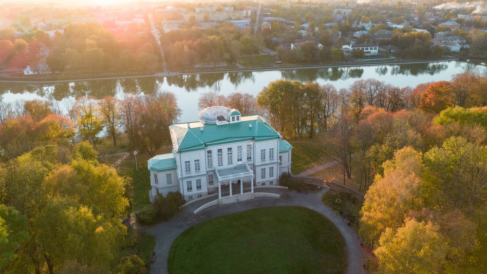 Богородицкий дворец-музей и парк.