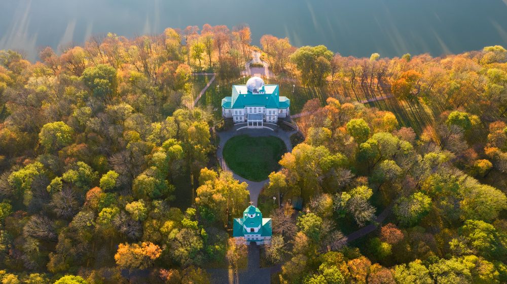 Богородицкий дворец-музей и парк.